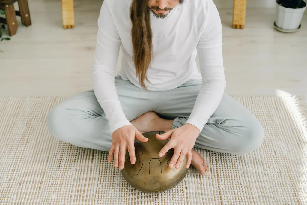 Handpan vs. hang drum: key differences