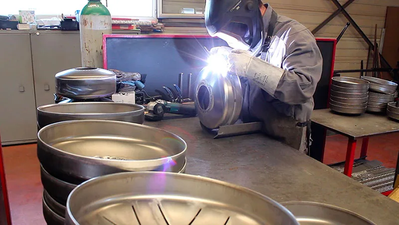 Quelle épaisseur de tôle pour fabriquer un handpan ?